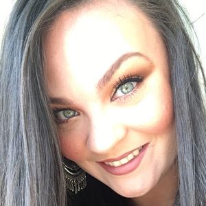 Meet your Posher, Maggie